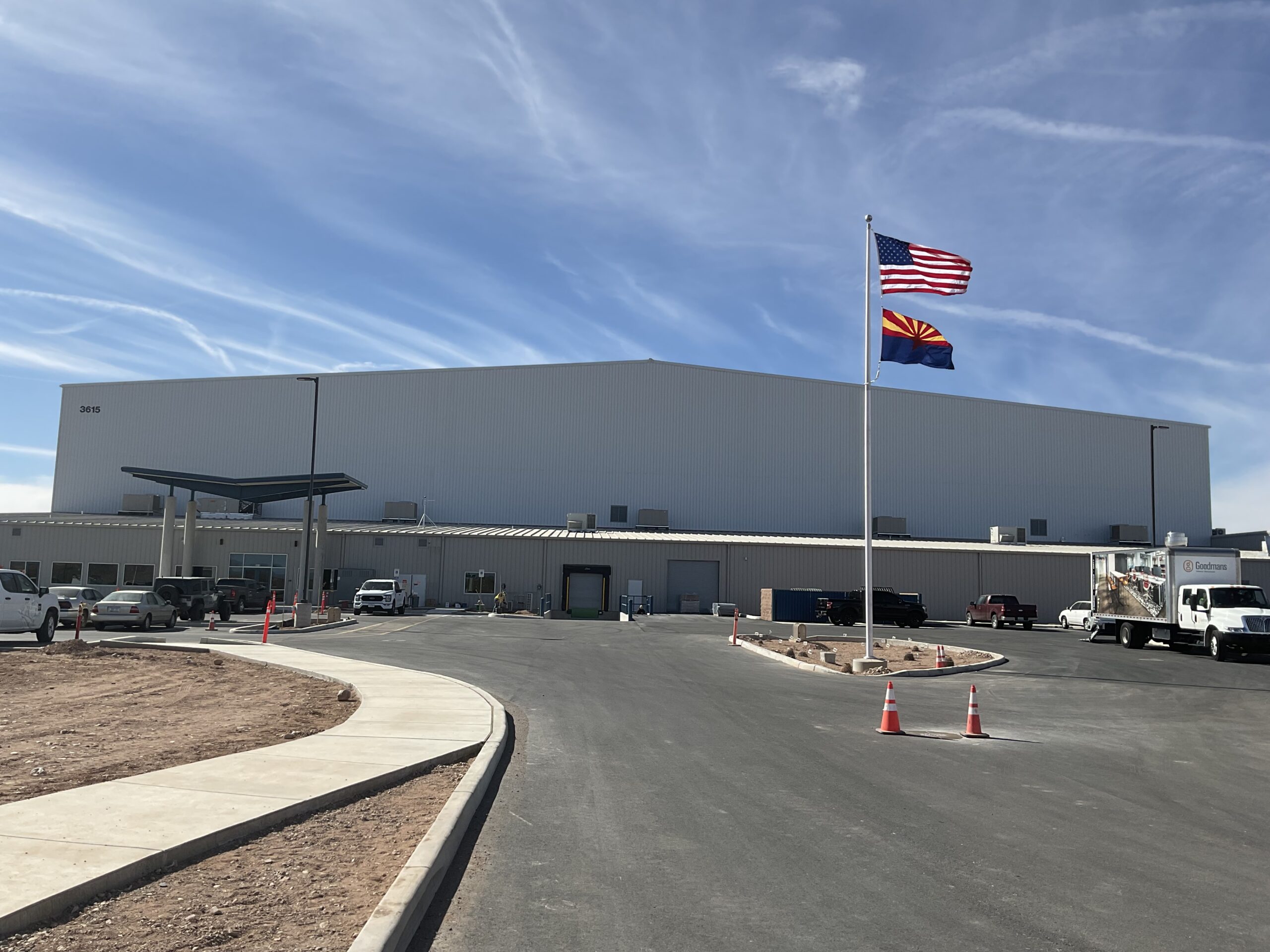 Outside view of SkyWest Hanger - Tucson